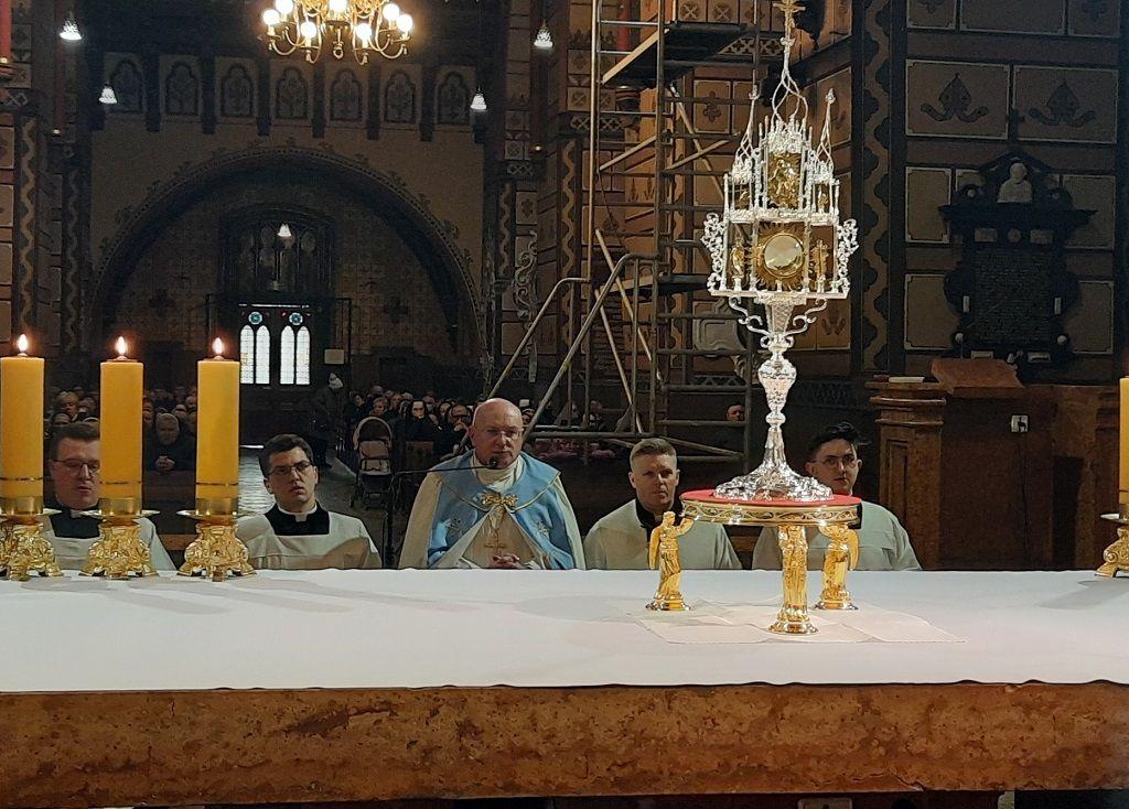 Biskup Włocławski poświęcił Rosję i Ukrainę Niepokalanemu Sercu Maryi